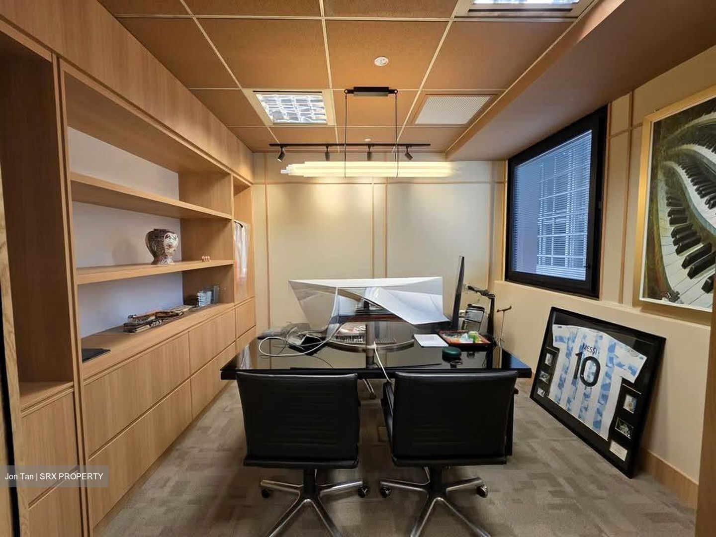 Ngee Ann City (D9), Office #556669681